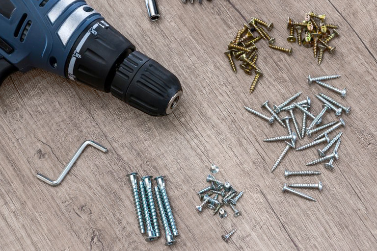 Befestigung der Möbel